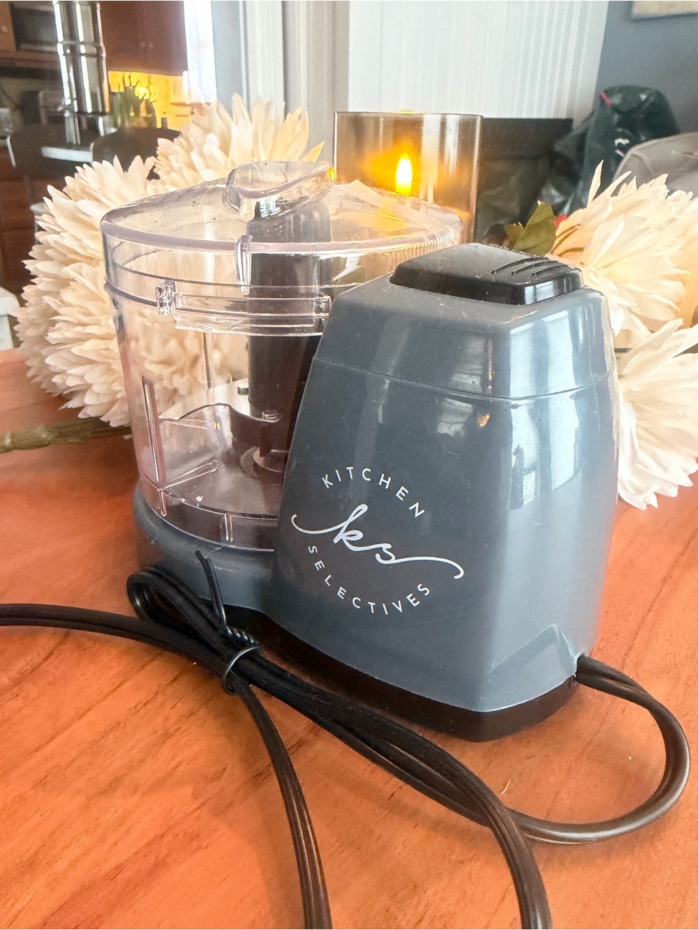 Selectives Gray Compact Food Chopper with Clear Bowl brand new, never used!